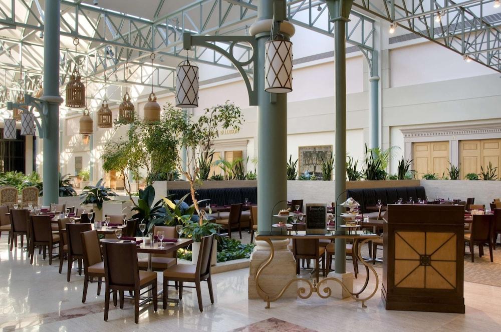 Hilton Houston North Hotel Buitenkant foto