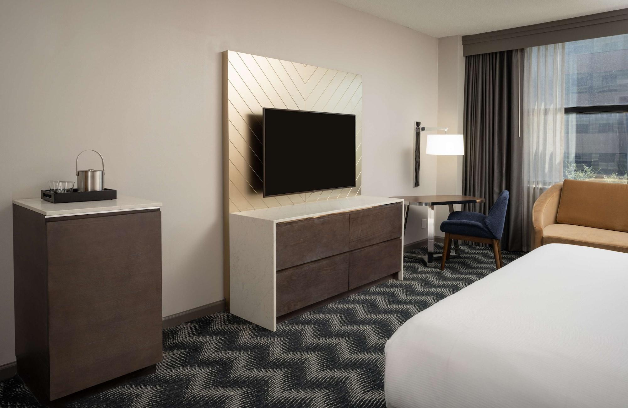 Hilton Houston North Hotel Buitenkant foto