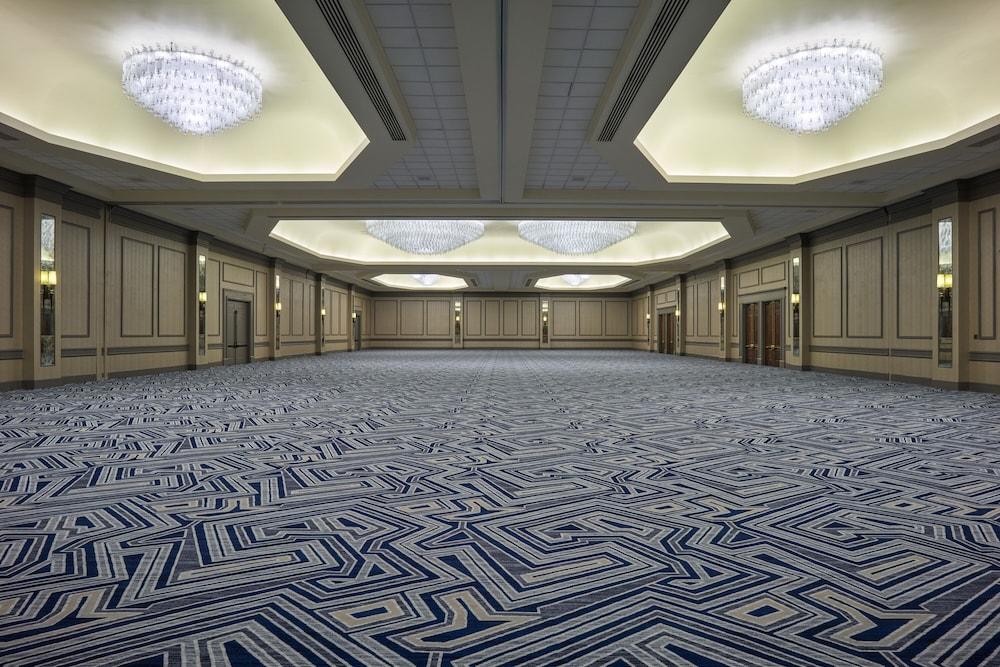 Hilton Houston North Hotel Buitenkant foto