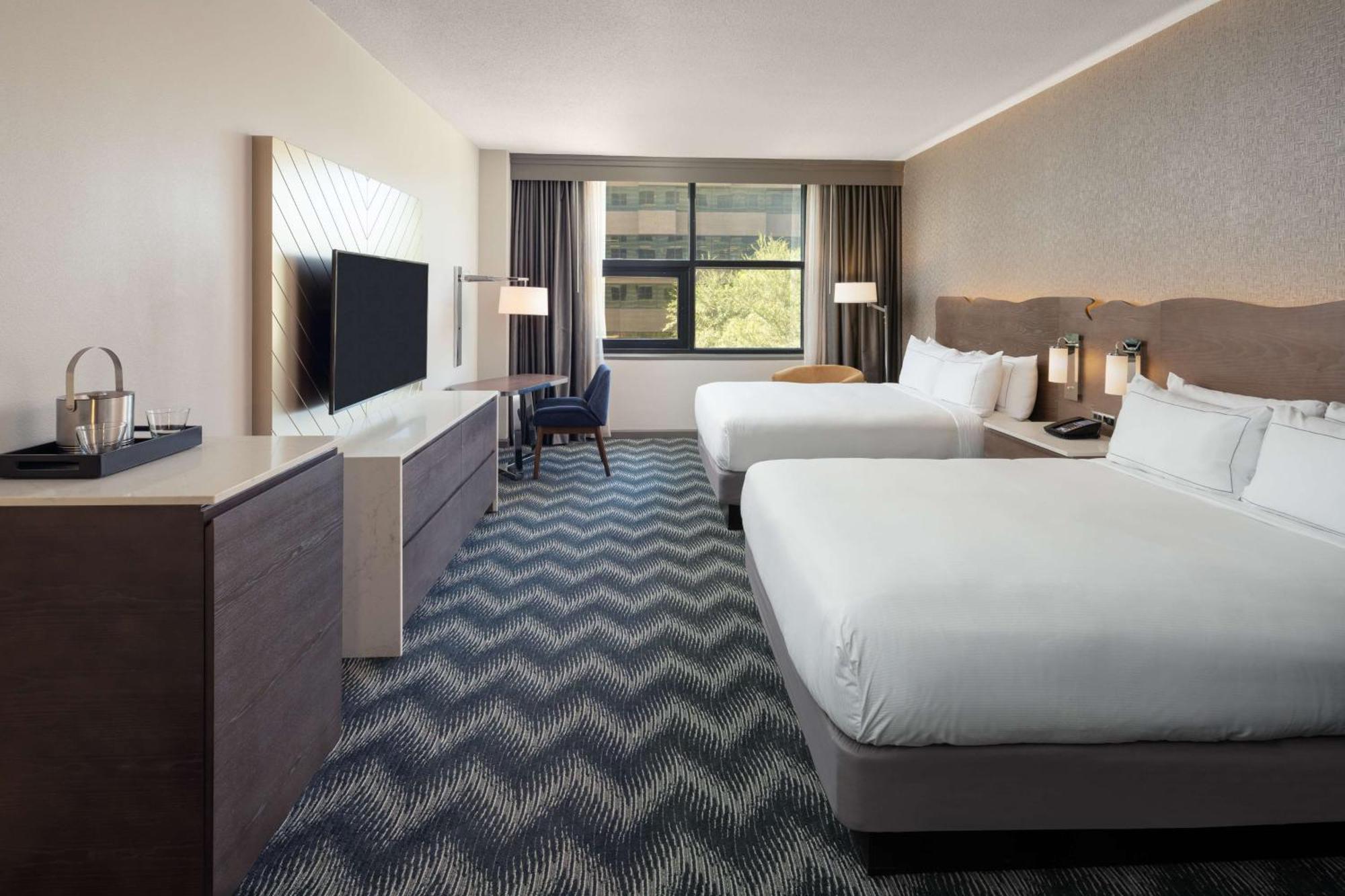 Hilton Houston North Hotel Buitenkant foto