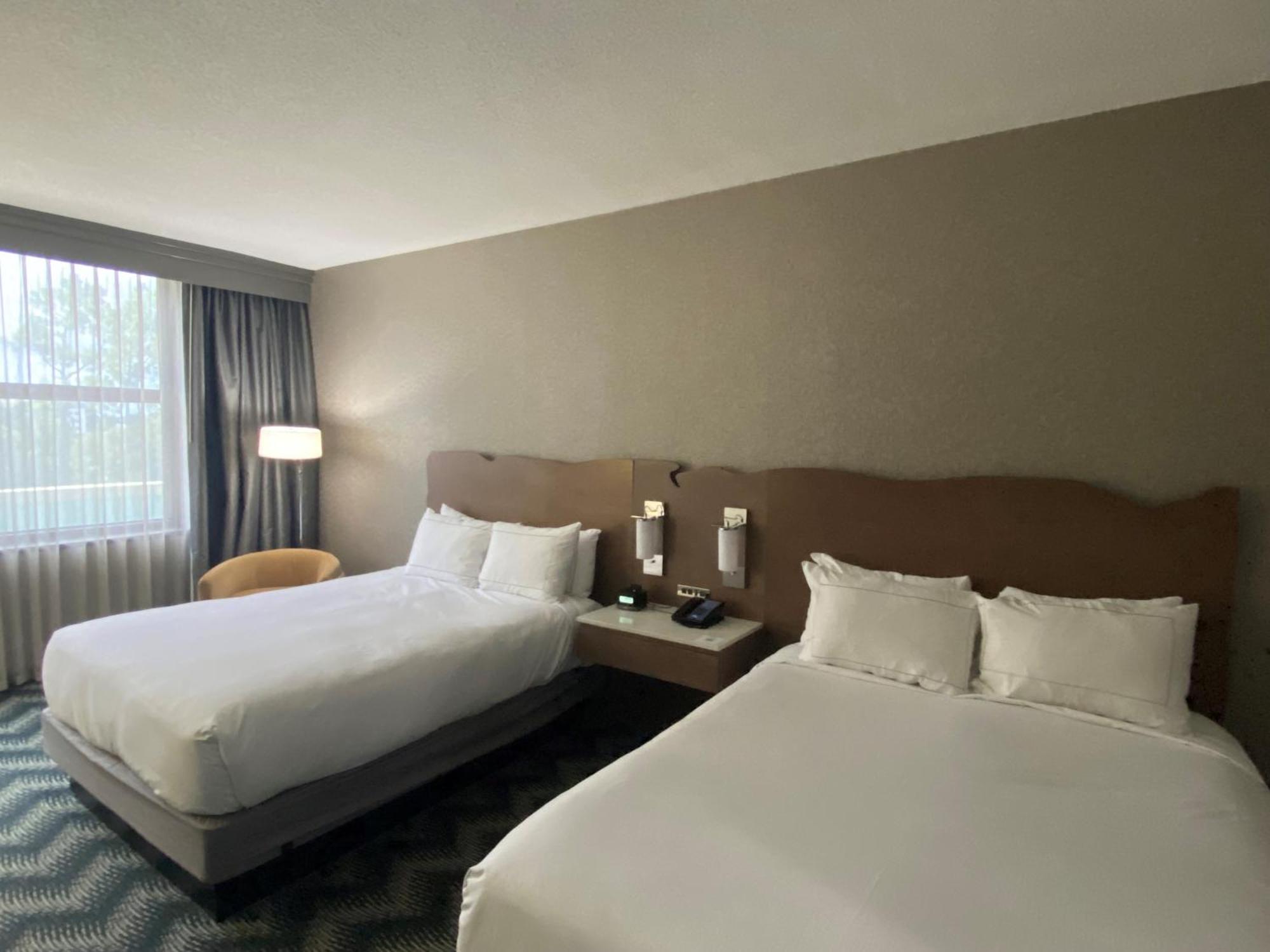 Hilton Houston North Hotel Buitenkant foto
